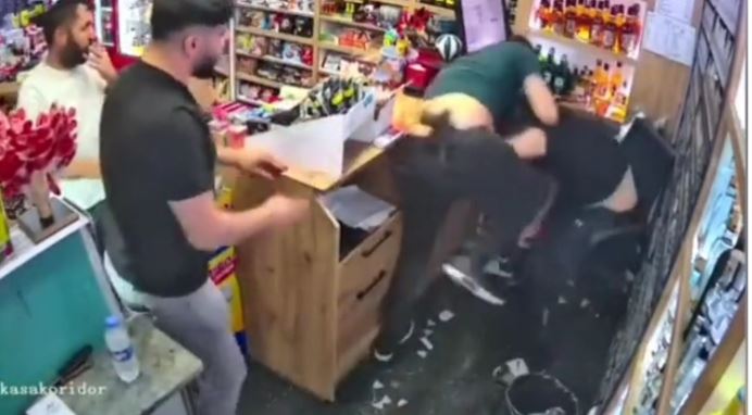 Esenyurt’daki cinayetin faillerinden 1 kişi yakalandı. 