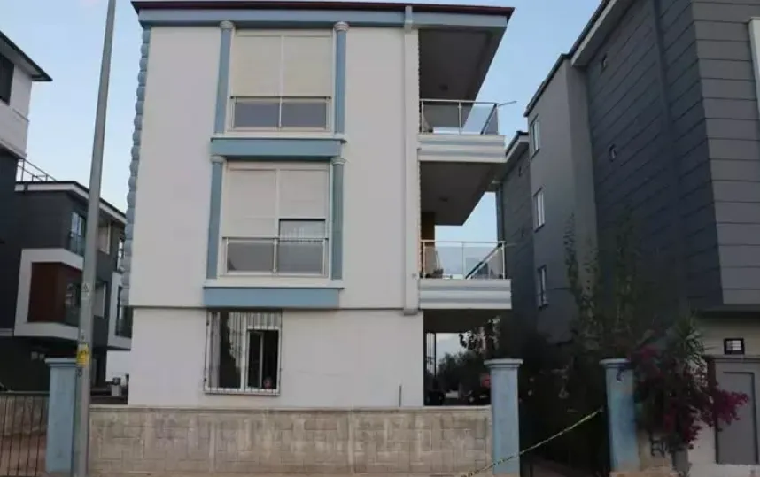 Antalya Kepez’de Polis Memuru Eşini ve Çocuklarını Öldürdü