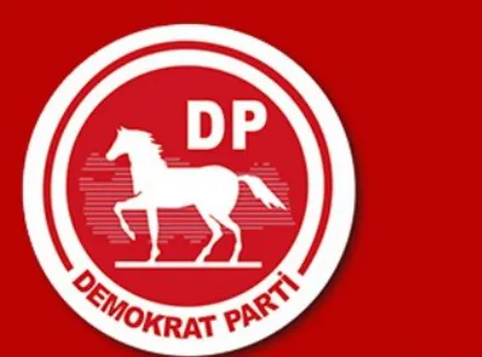 Demokrat  Partisi’nin Tepki Eylemine Katılım Azlığı Dikkat Çekti