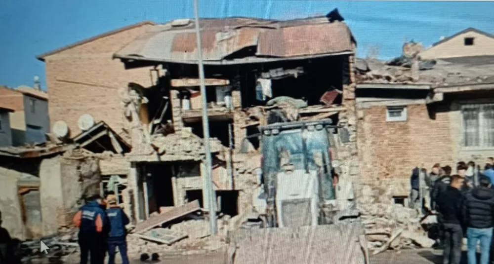 Yakutiye’de Şüpheli Patlama!