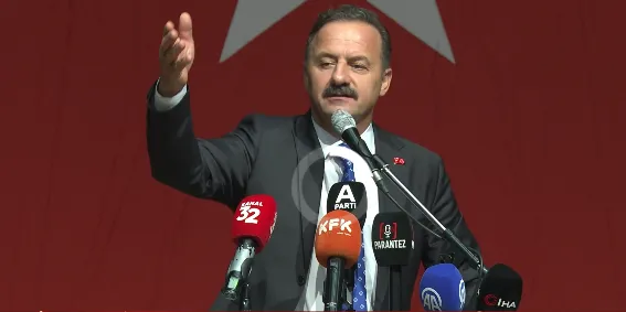 Yavuz Ağıralioğlu Cumhurbaşkanlığı Adaylığını Resmen Açıkladı